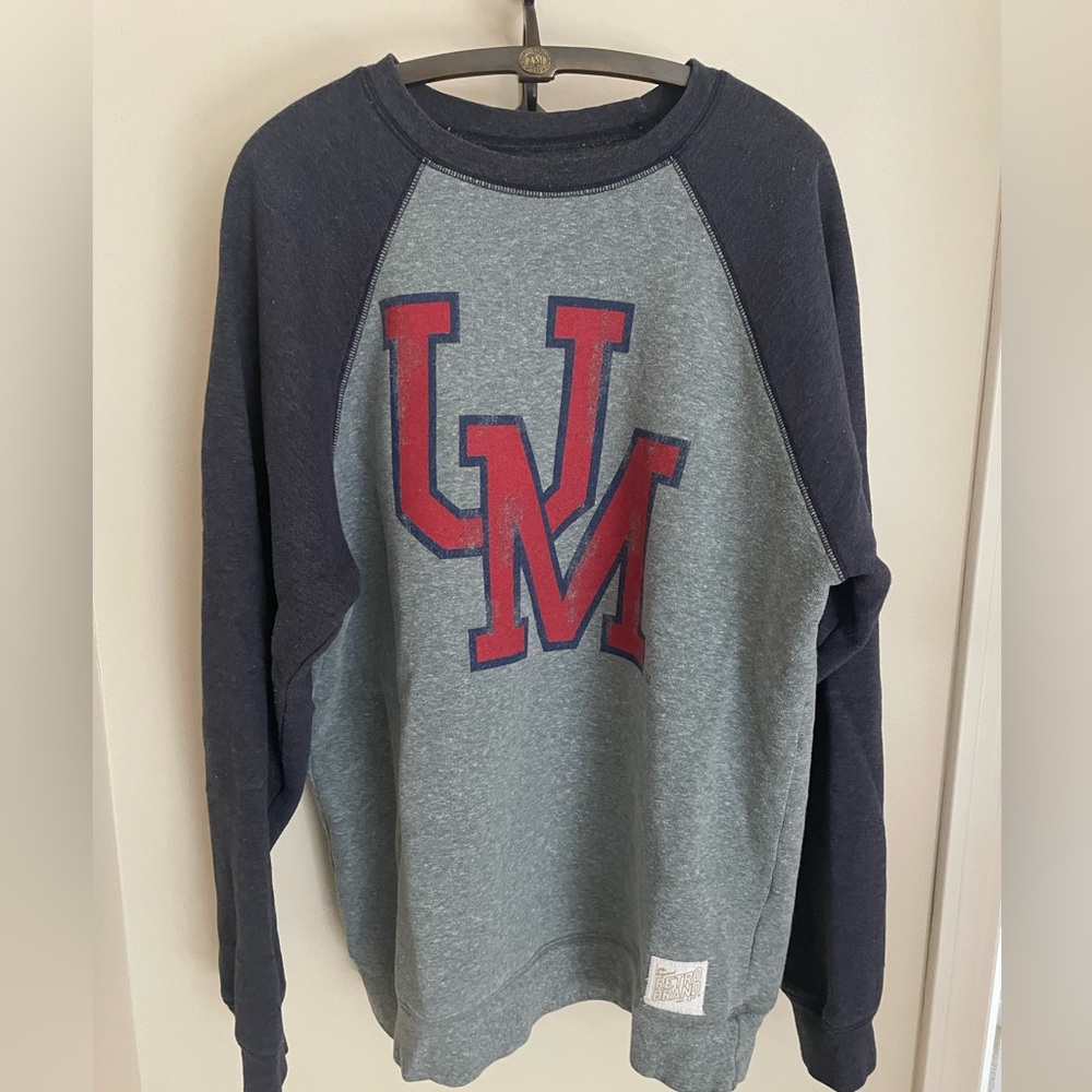 Men's Gray and Navy University of Mississippi “Ole Miss” sweatshirt size large